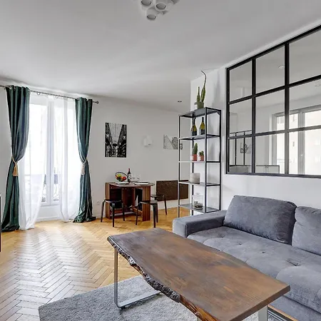 Thouars - Havre De Paix Au Coeur De Apartment